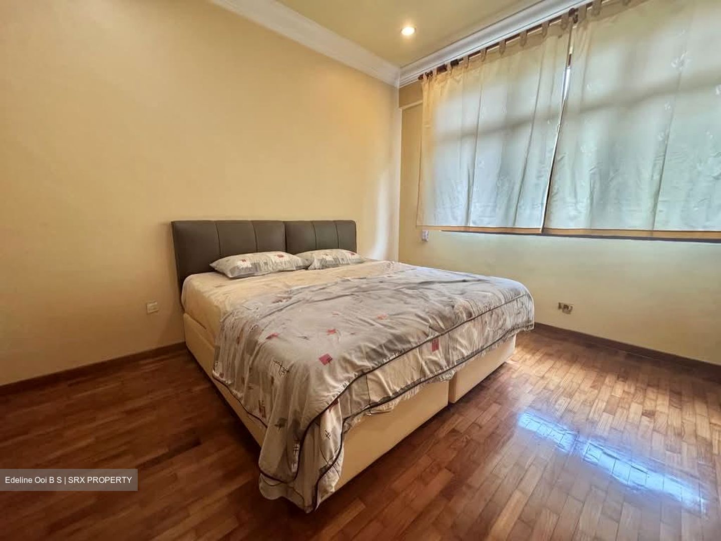 The Riverina (D18), Terrace #541686781
